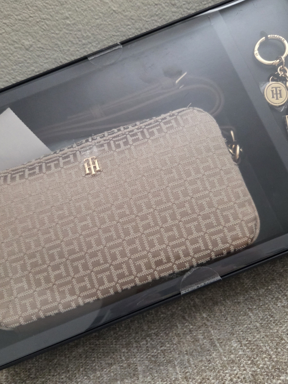 Tommy Hilfiger Beige Logo Crossbody